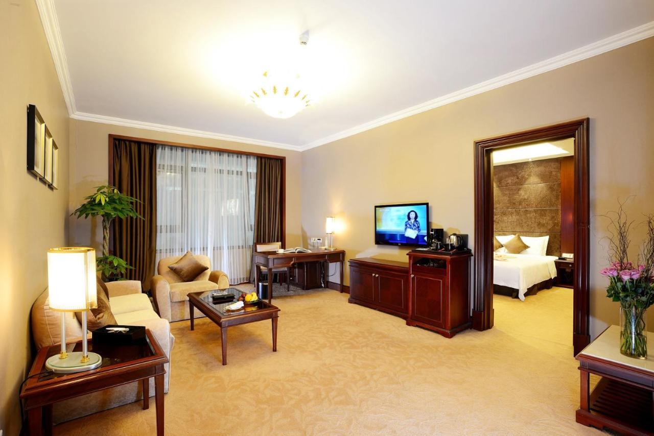 Shenzhen Hengfeng Haiyue International Hotel Exterior photo